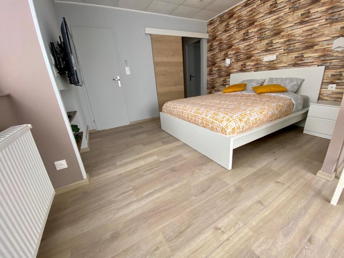 Logements équipés à Onnaing avec espace Balneo en OPTION proche Toyota, autoroute et Valenciennes Exterior foto
